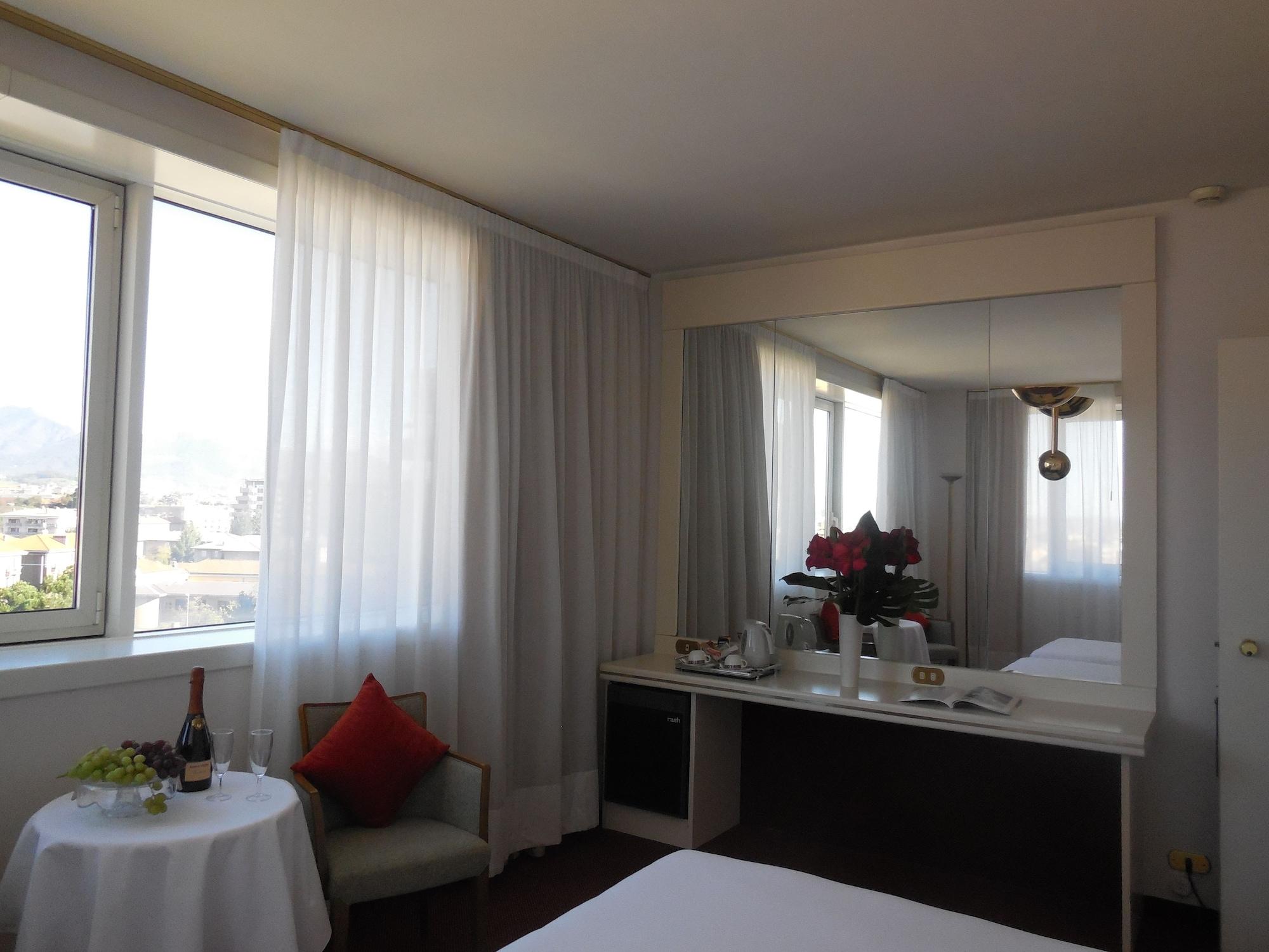 Starhotels Cristallo Palace Bergamo Luaran gambar